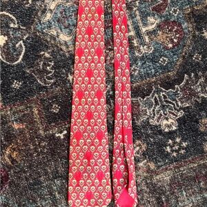 Vintage Hermes Red and Gold Patterned Tie (7184 UA)